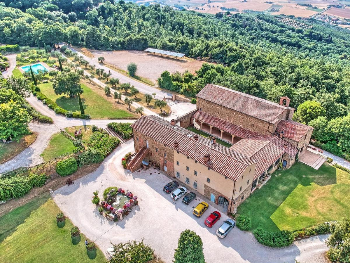 Agriturismo I Frati Пачиано Экстерьер фото