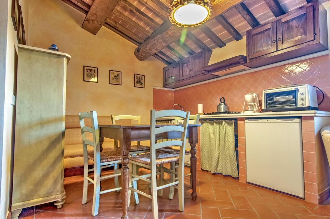 Agriturismo I Frati Пачиано Экстерьер фото
