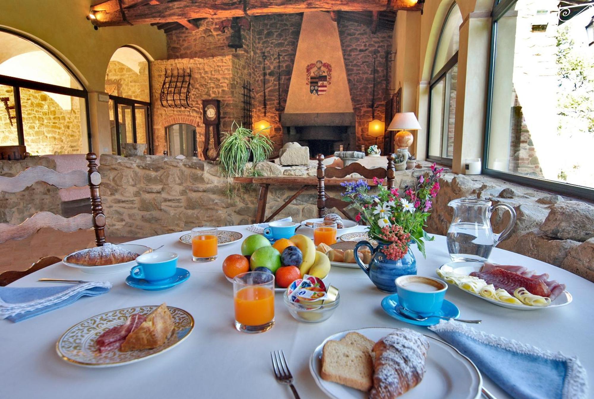 Agriturismo I Frati Пачиано Экстерьер фото